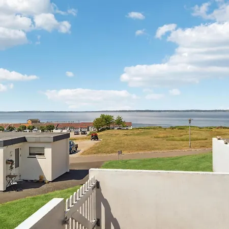 Feriehus 2 Bedroom Amazing In